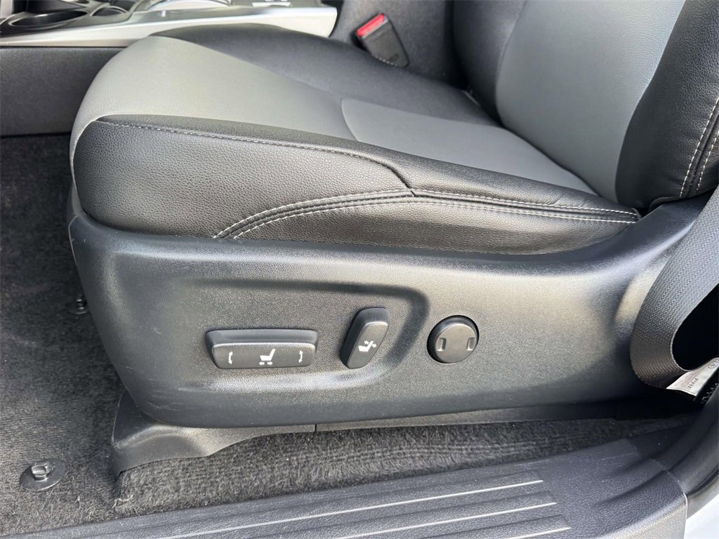 Used 2024 Toyota 4Runner SR5 Premium image 19