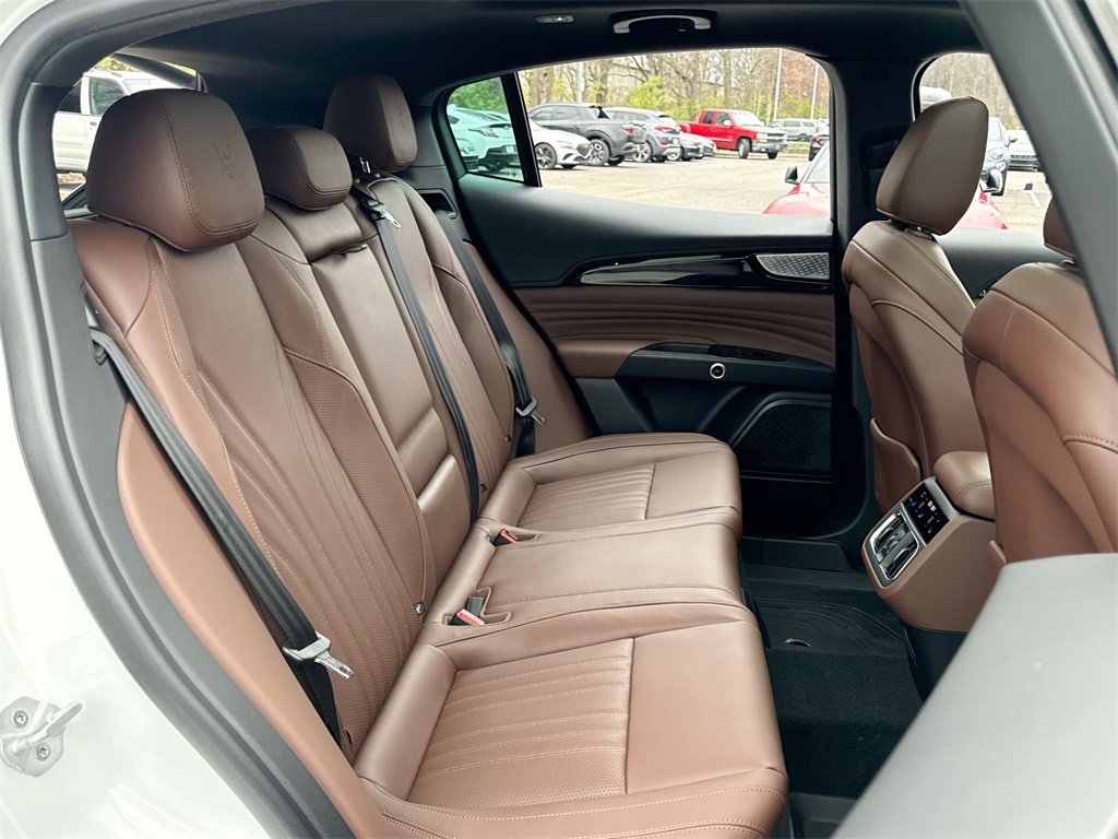 New 2024 Maserati Grecale GT image 34