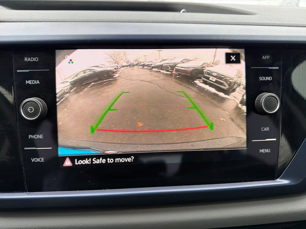 Used 2023 Volkswagen Taos SE w/ Black Wheel Package image 23