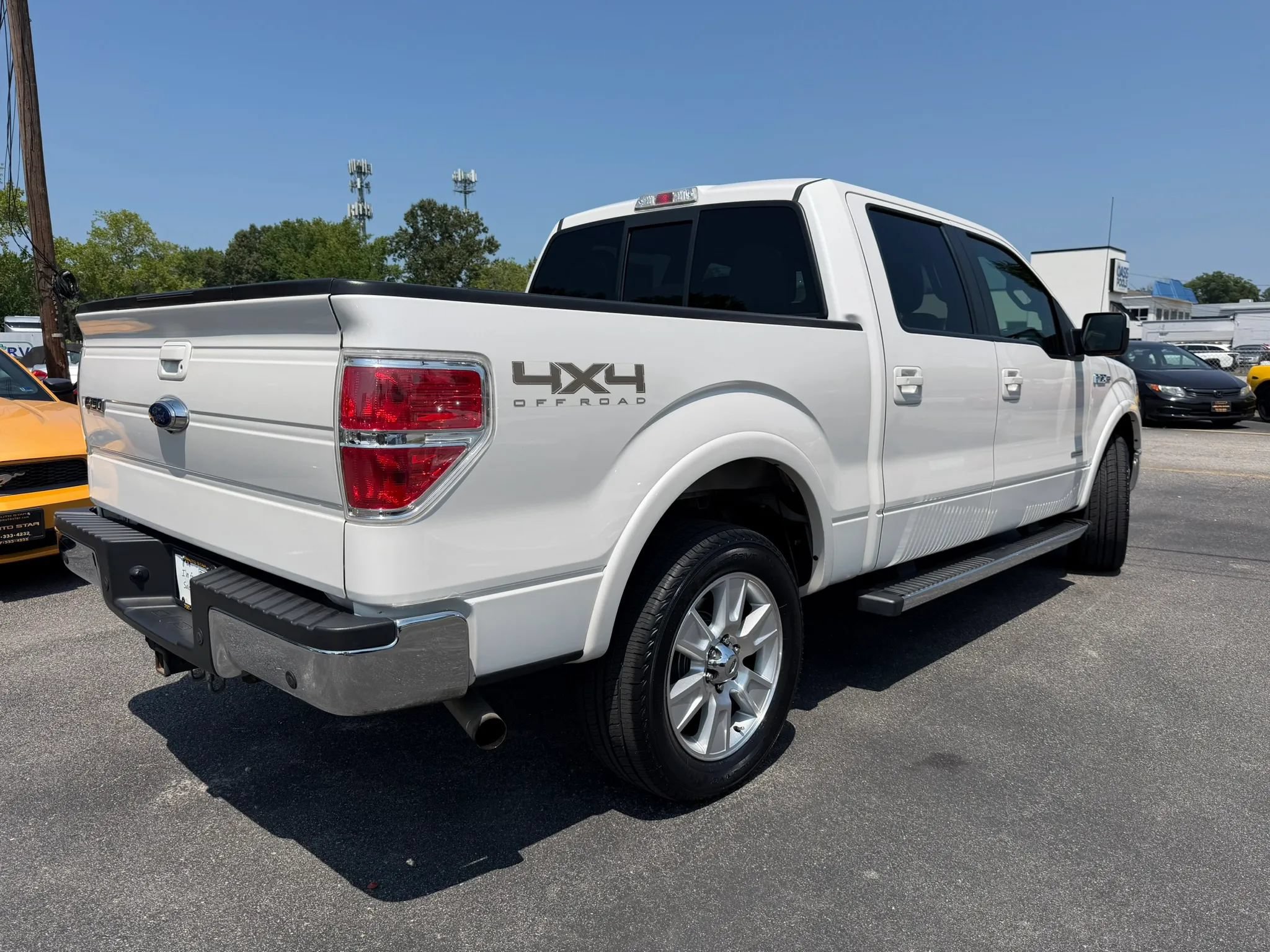 Used 2013 Ford F150 Lariat w/ Luxury Equipment Group AWD/4WD image 3