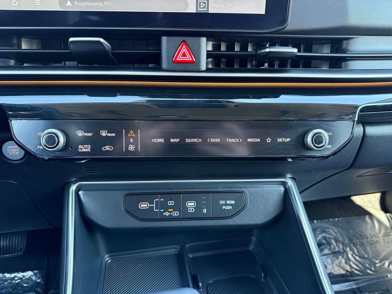 Used 2026 Kia Carnival SX Prestige image 34