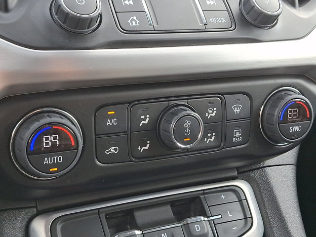 Used 2022 GMC Acadia SLE w/ Driver Convenience Package image 15