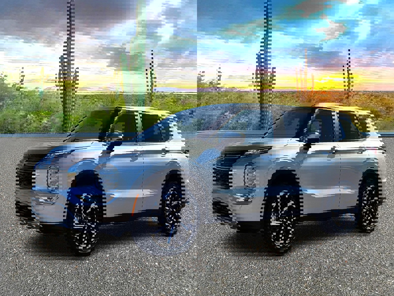 Used 2024 Mitsubishi Outlander SE image 2