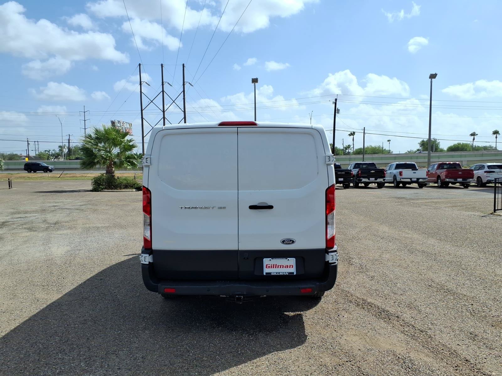 Used 2017 Ford Transit 150 130 Low Roof RWD image 7