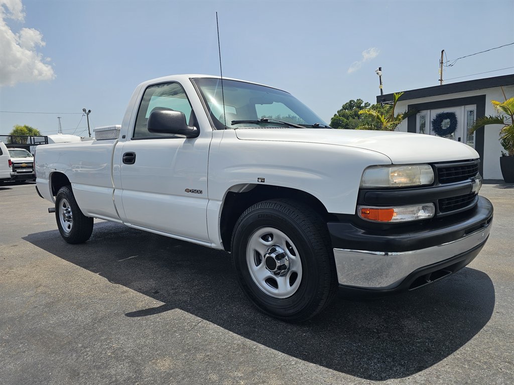 Used 2002 Chevrolet Silverado 1500 2WD Regular Cab image 3