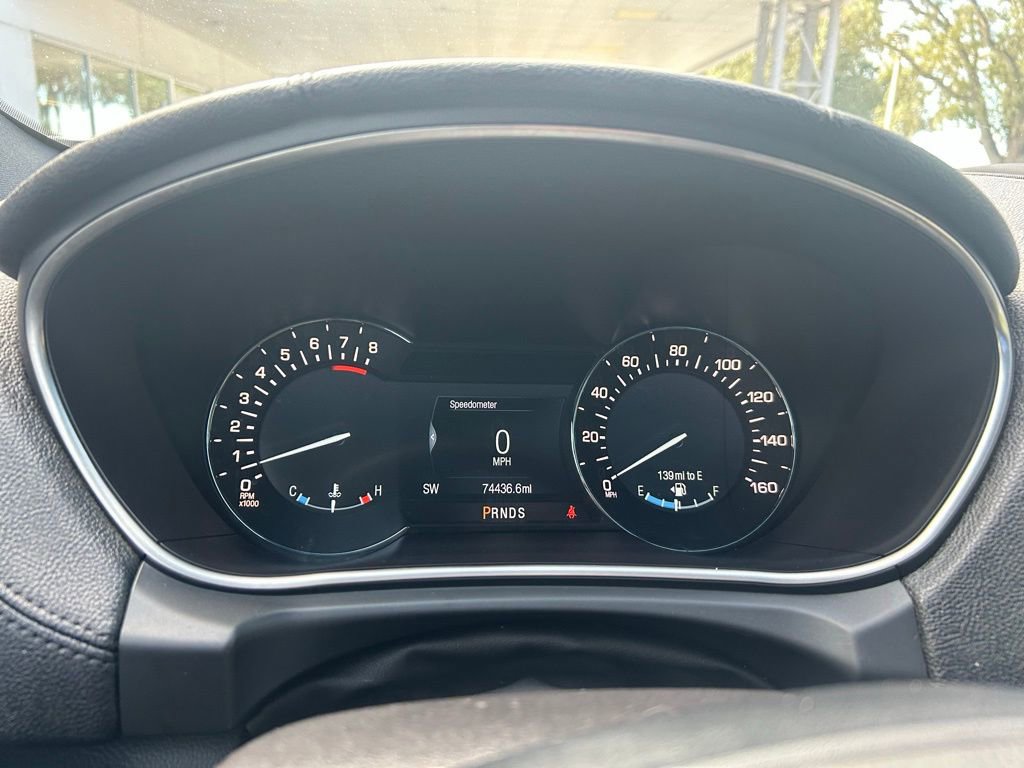 Used 2017 Lincoln MKX Reserve image 25