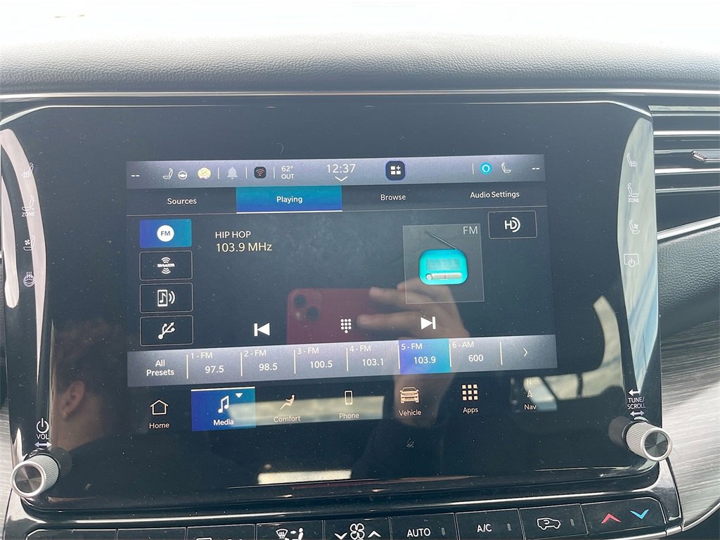 Used 2024 Jeep Wagoneer Series II w/ Premium Group I image 13