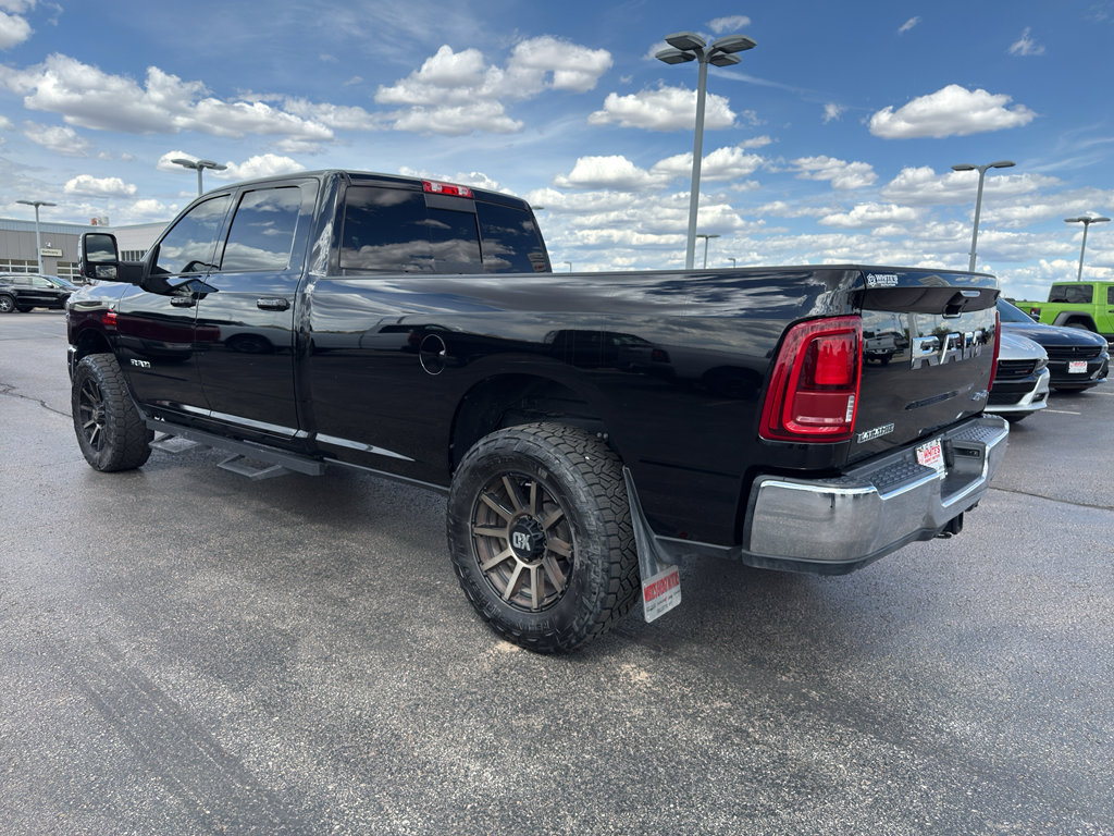 Used 2025 RAM 2500 Laramie AWD/4WD image 7