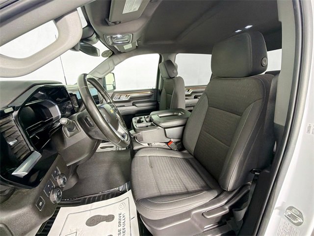 Used 2024 Chevrolet Silverado 2500 LT image 21