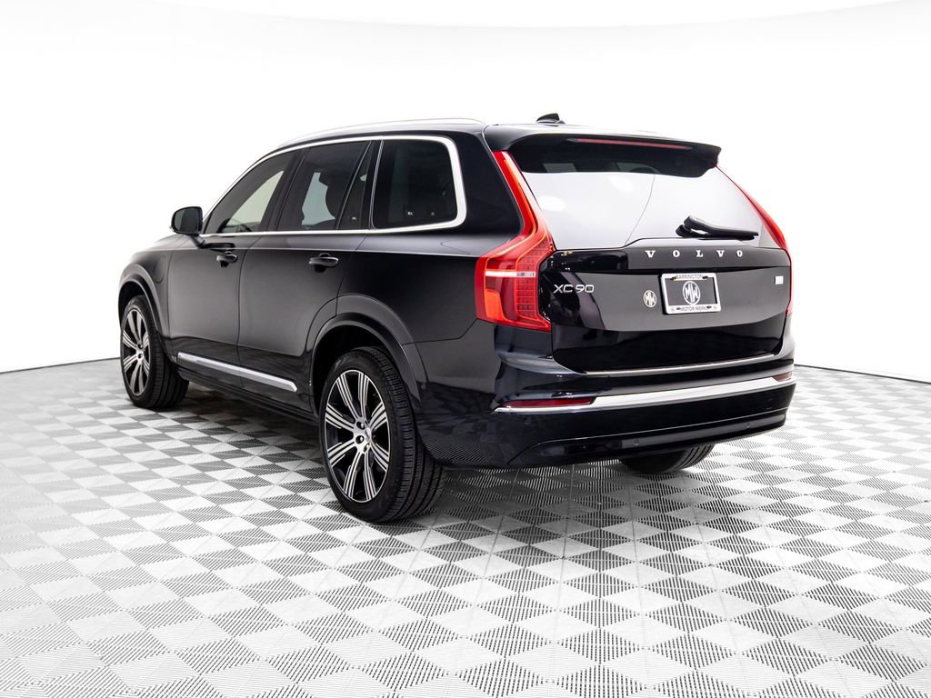 Used 2024 Volvo XC90 T8 Plus w/ Protection Package Premier image 3