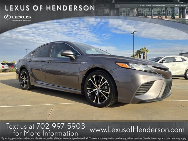 Used 2019 Toyota Camry SE image 1