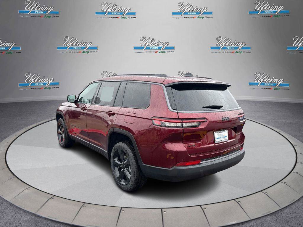 New 2026 Jeep Grand Cherokee L Limited w/ Limited Altitude Package AWD/4WD image 5