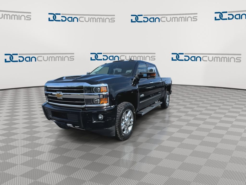 Used 2018 Chevrolet Silverado 2500 High Country w/ Duramax Plus Package AWD/4WD image 4