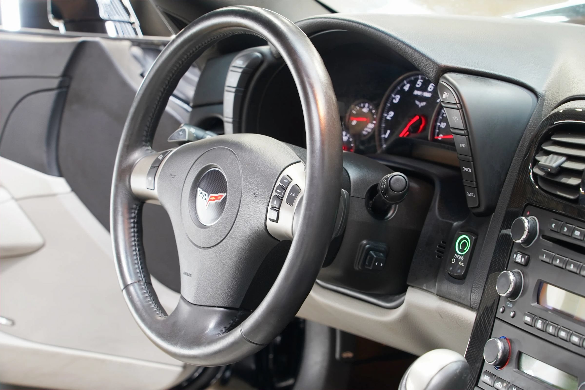 Used 2009 Chevrolet Corvette Coupe w/ Preferred Equipment Group RWD image 56