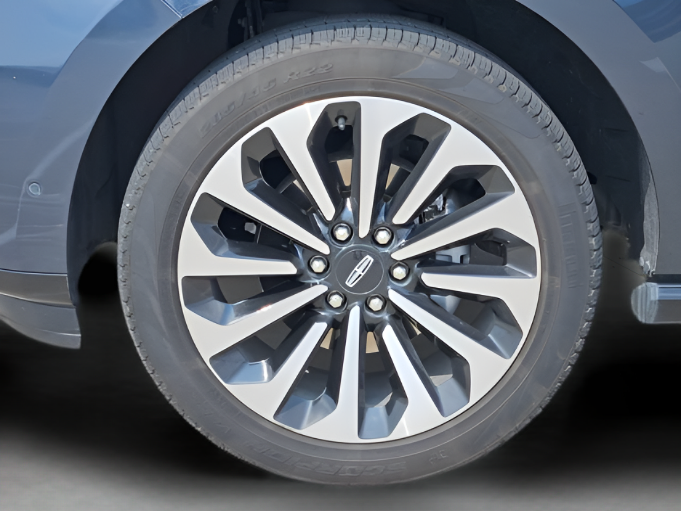 Certified 2024 Lincoln Navigator L Reserve AWD/4WD image 31