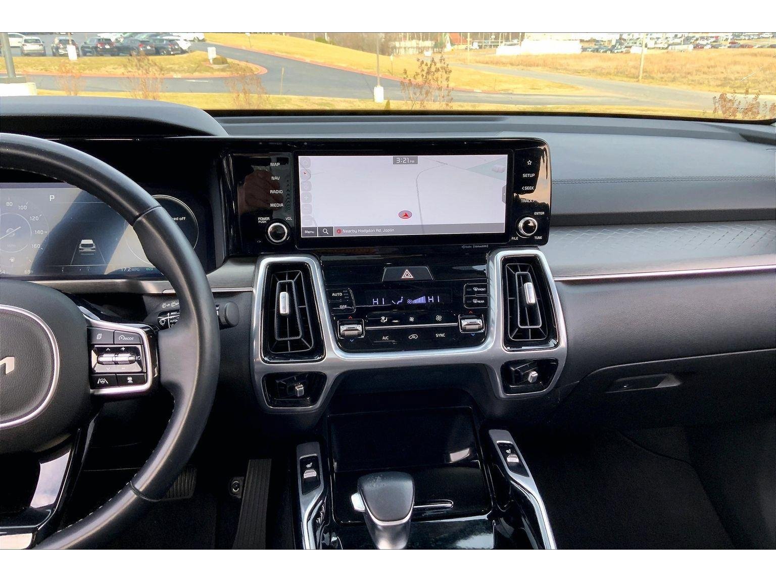 Used 2023 Kia Sorento SX image 6