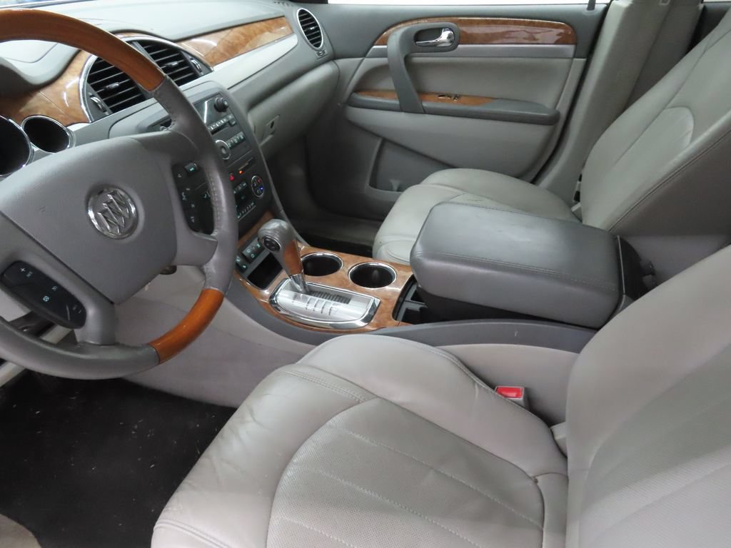 Used 2011 Buick Enclave CXL FWD image 19