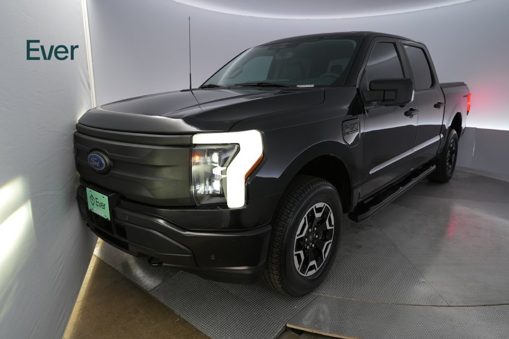 Used 2023 Ford F150 Lightning Pro w/ Tow Technology Package AWD/4WD image 2