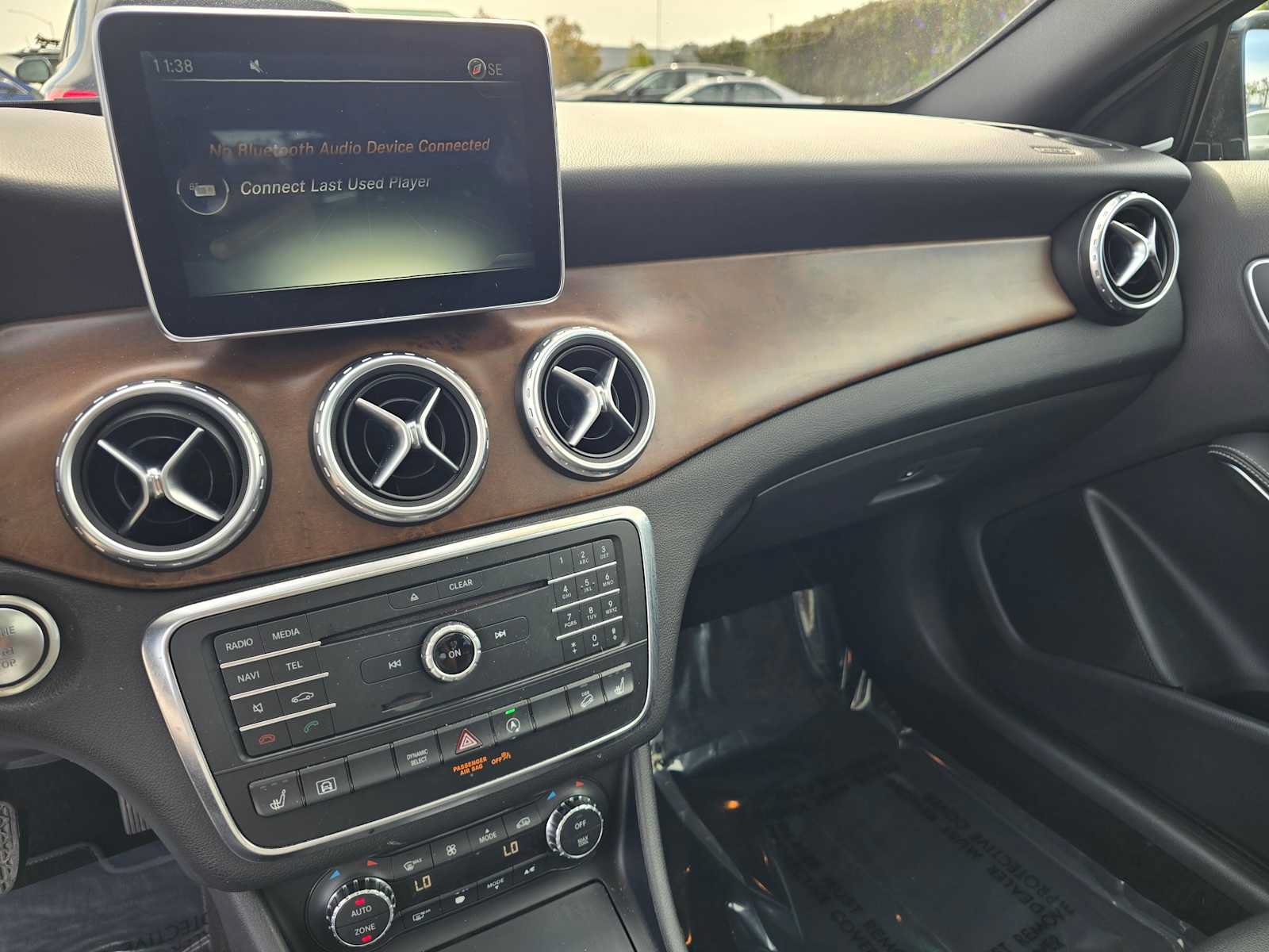 Used 2016 Mercedes-Benz GLA 250 4MATIC image 27