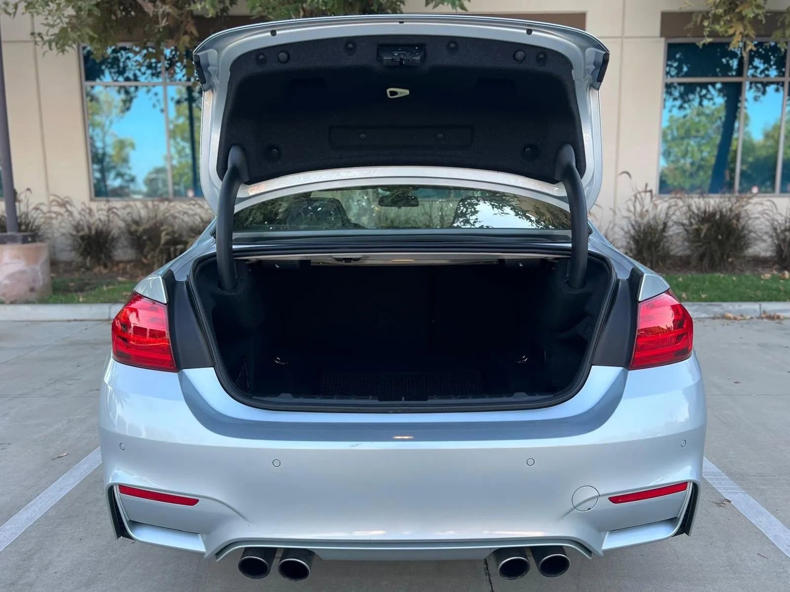 Used 2015 BMW M4 Coupe image 27