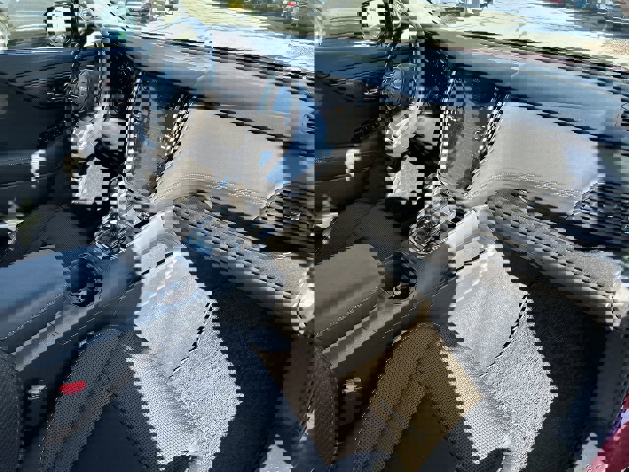 Used 2025 Subaru Outback Premium w/ Popular Package #1A image 15