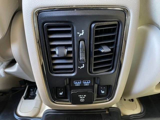 Used 2021 Jeep Grand Cherokee Overland AWD/4WD image 27