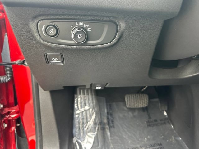 Used 2023 GMC Terrain SLE w/ Elevation Edition FWD image 20