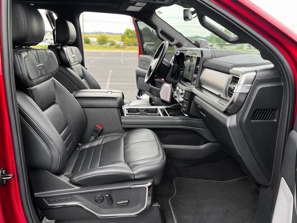 Used 2025 Ford F250 Platinum image 23