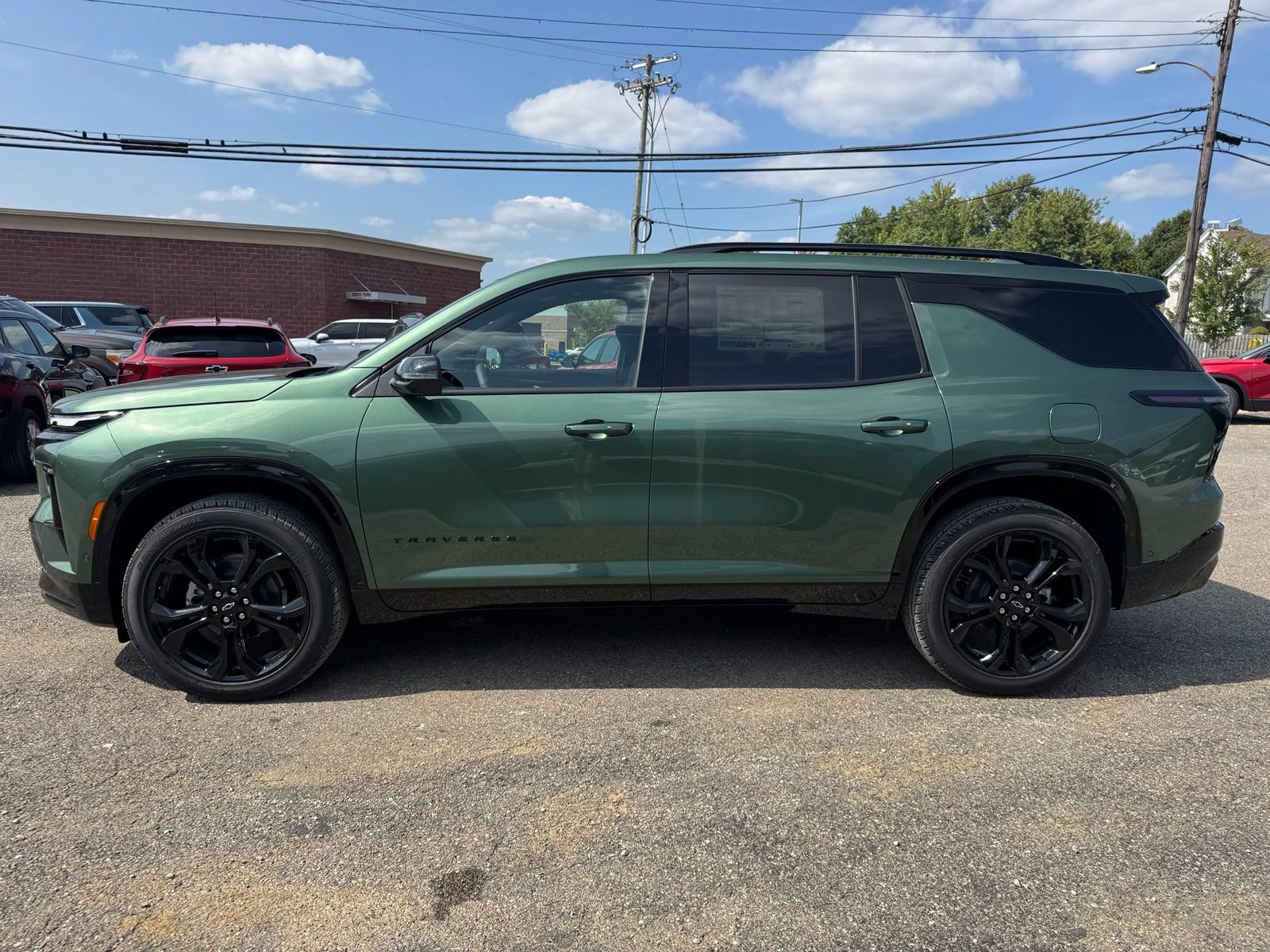 New 2027 Chevrolet Traverse RS AWD/4WD image 3