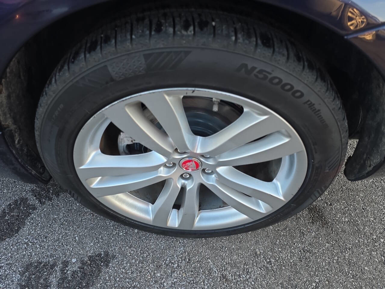 Used 2014 Jaguar XJ L Portfolio image 13