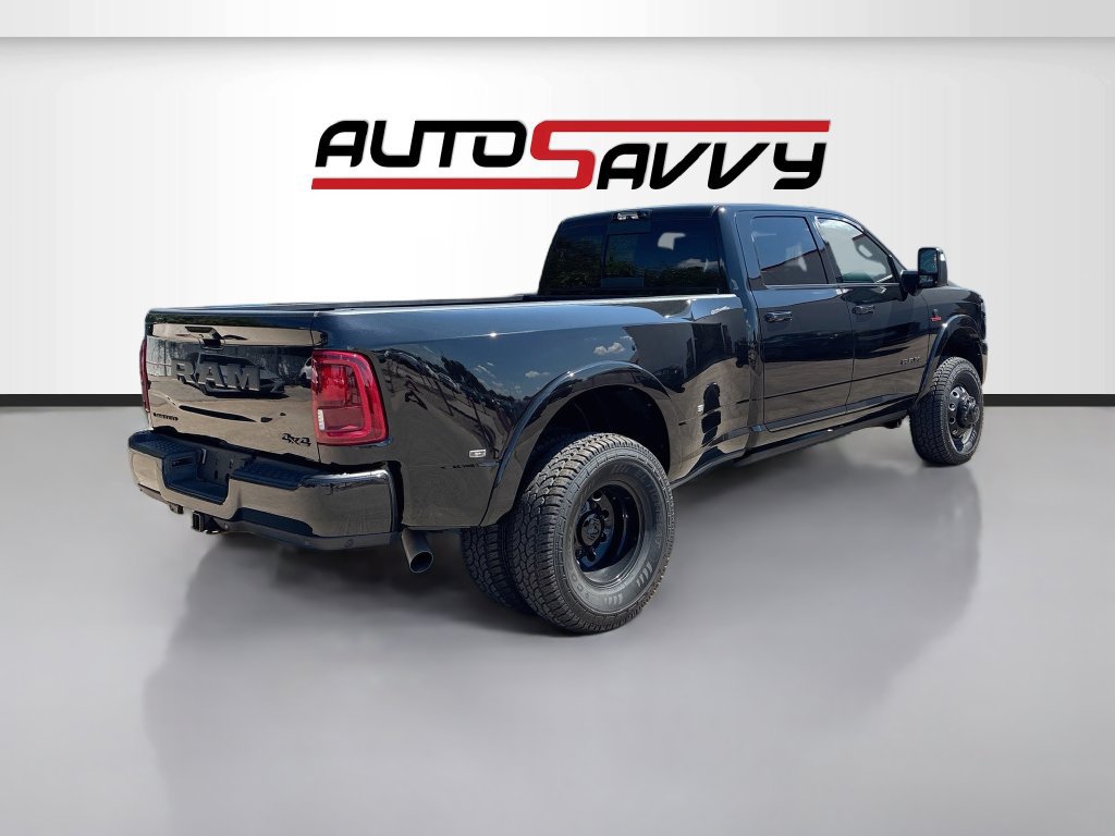 Used 2025 RAM 3500 Limited AWD/4WD image 7