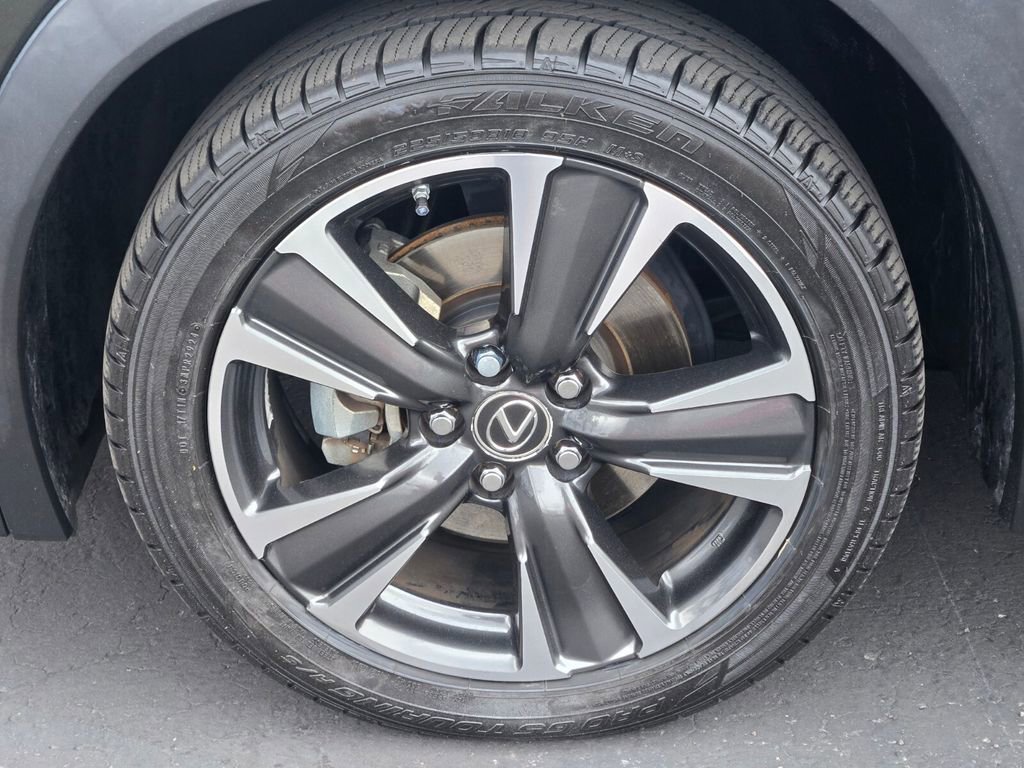 Used 2019 Lexus UX 200 w/ Accessory Package FWD image 9