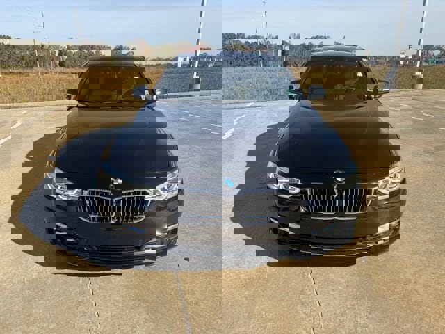 Used 2017 BMW 330i xDrive Sedan image 8