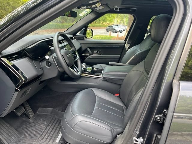 Certified 2025 Land Rover Range Rover Sport SE AWD/4WD image 5