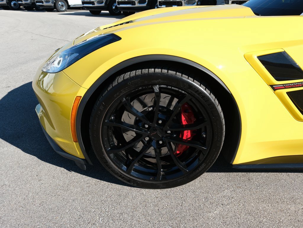 Used 2019 Chevrolet Corvette Grand Sport w/ Carbon Flash Badge Package image 13