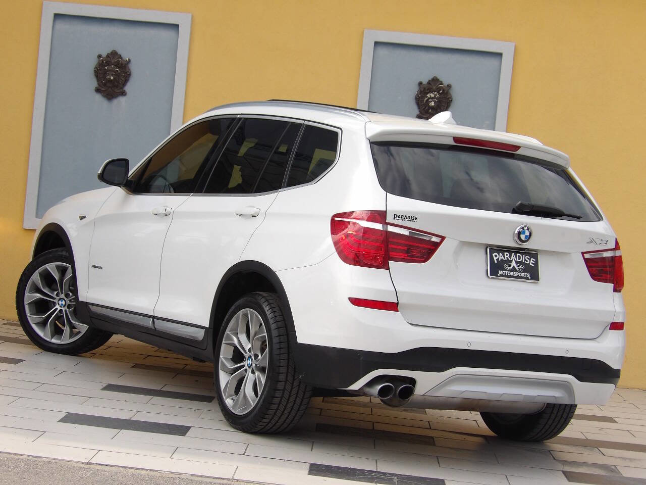 Used 2017 BMW X3 xDrive28i AWD/4WD image 6