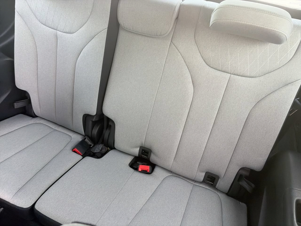 Used 2022 Hyundai Palisade SEL w/ Convenience Package FWD image 15