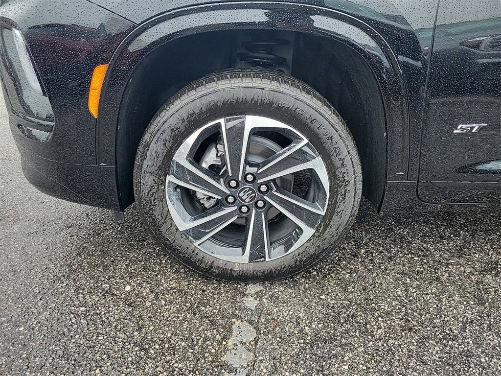 New 2025 Buick Enclave Sport Touring w/ Power Package image 7