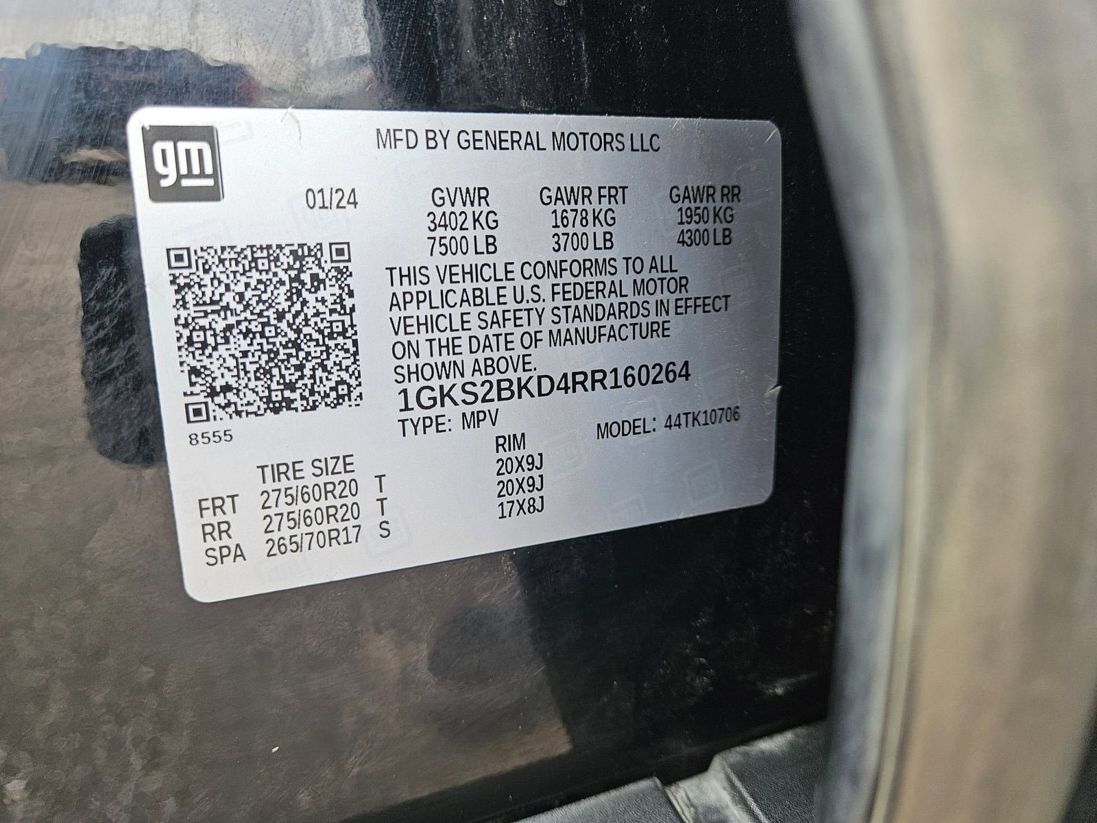 Used 2024 GMC Yukon SLT image 30