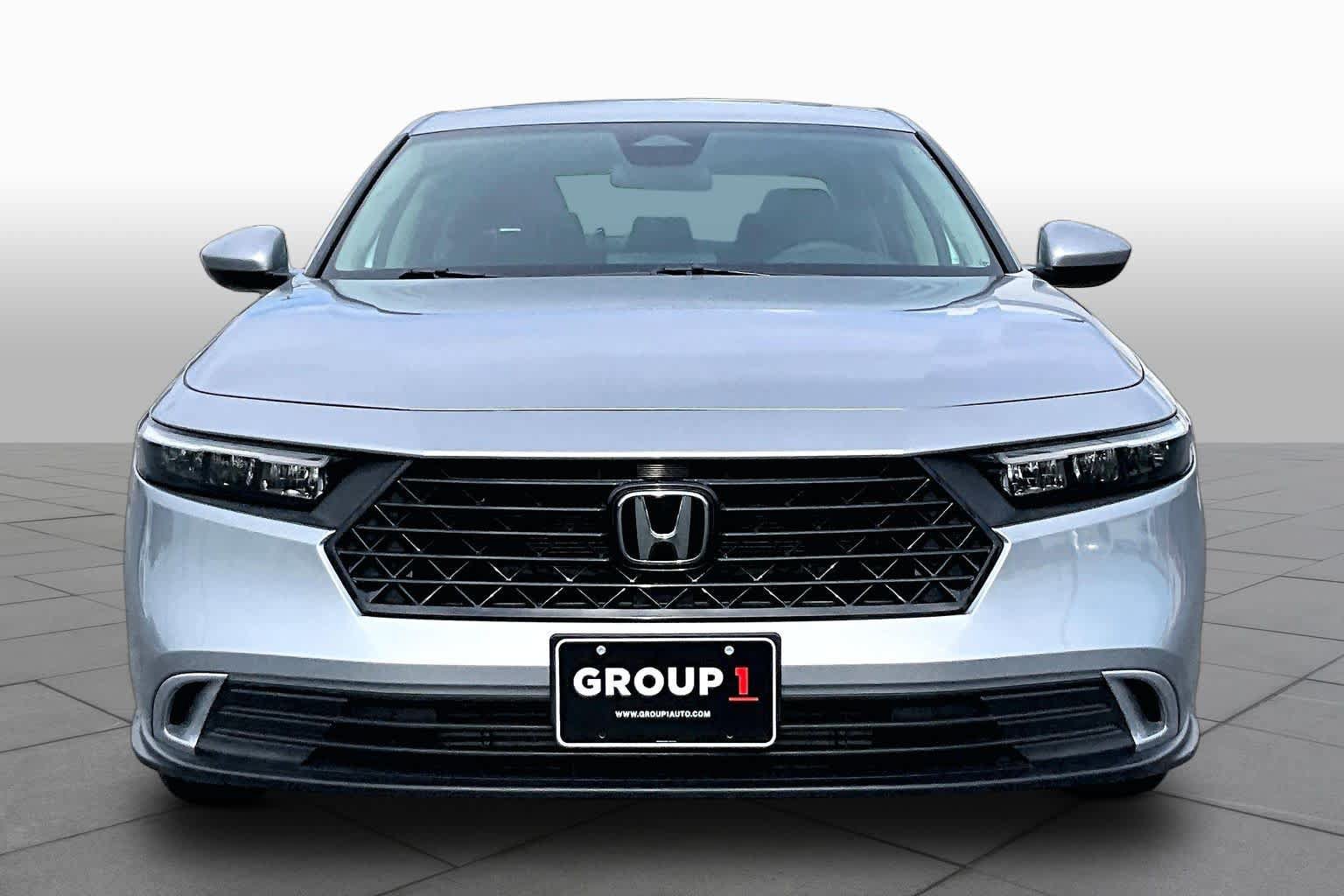 Used 2023 Honda Accord EX image 4