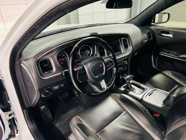 Used 2020 Dodge Charger SXT w/ Leather Interior Group RWD image 18