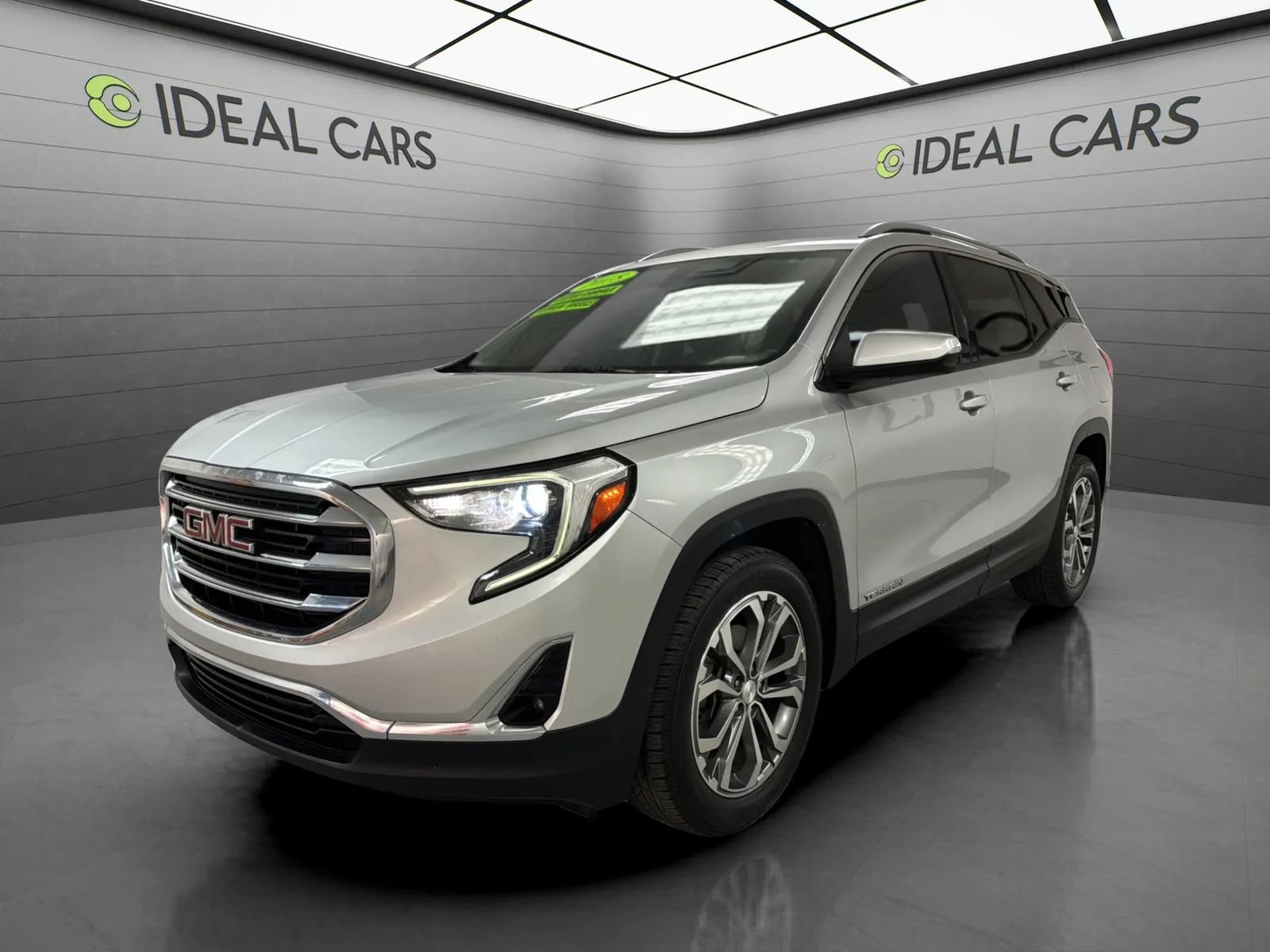 Used 2018 GMC Terrain SLT w/ Preferred Package
