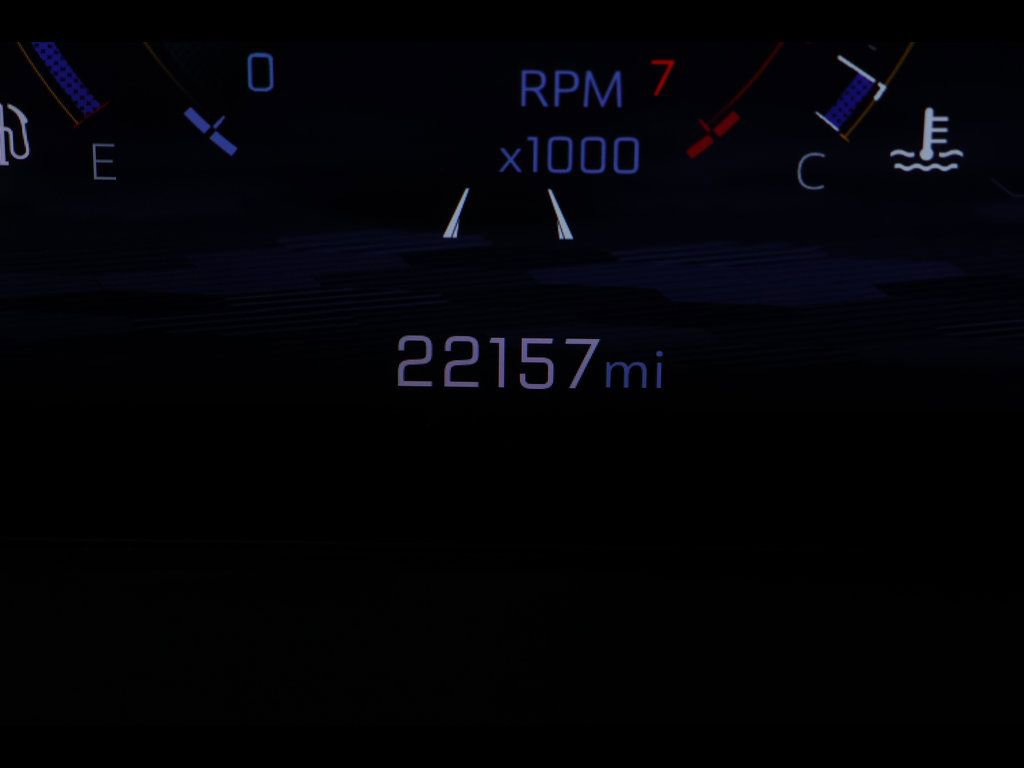 Used 2025 Chevrolet Traverse LT image 26