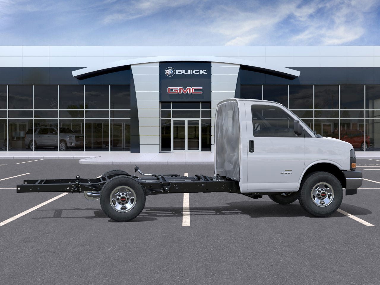New 2025 GMC Savana 3500 w/ Power Convenience Package RWD image 38