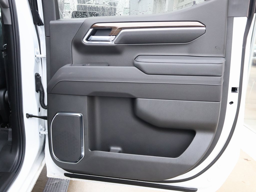 New 2026 Chevrolet Silverado 1500 RST image 40