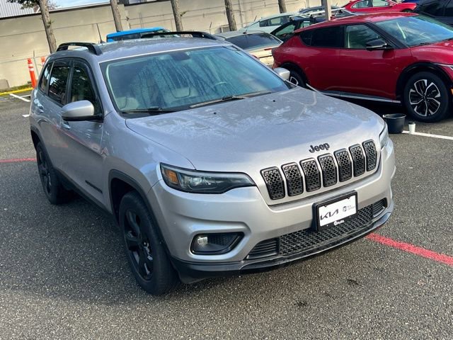 Used 2020 Jeep Cherokee Latitude Plus image 7