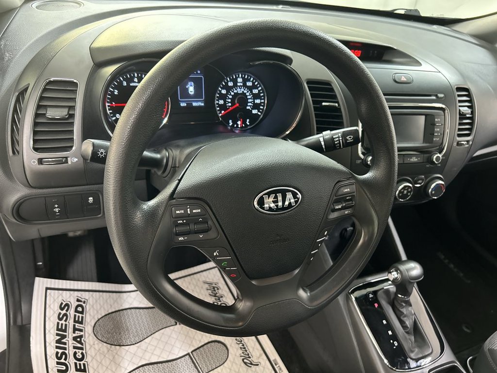 Used 2018 Kia Forte LX w/ LX Rear Camera Package FWD image 4