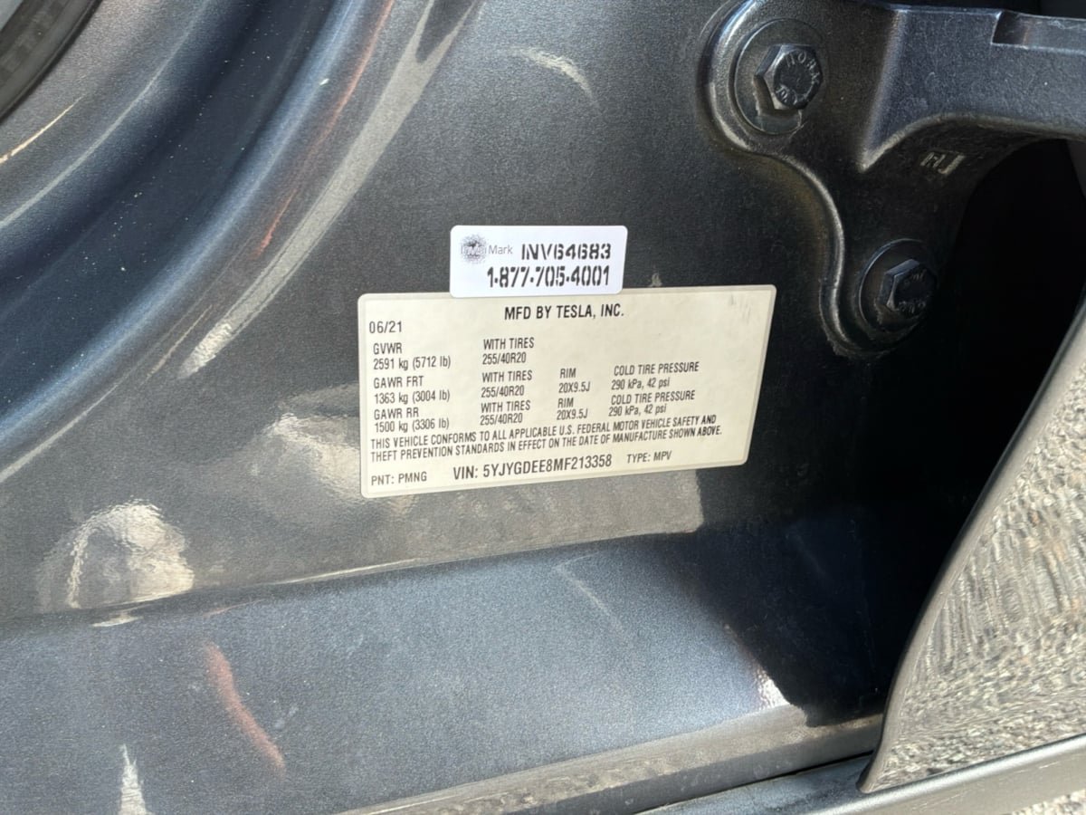 Used 2021 Tesla Model Y Long Range AWD/4WD image 23