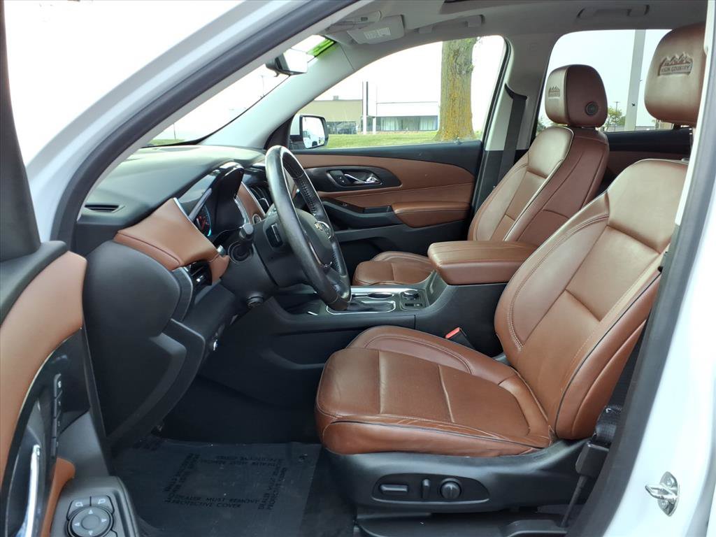 Used 2019 Chevrolet Traverse High Country AWD/4WD image 26