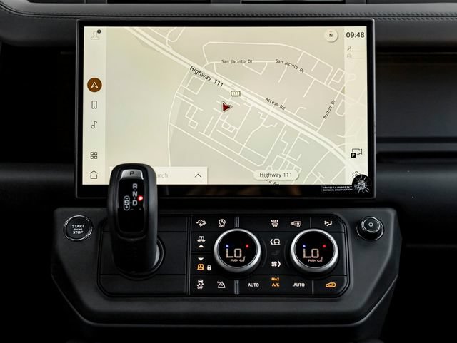 New 2026 Land Rover Defender 110 X-Dynamic SE AWD/4WD image 22